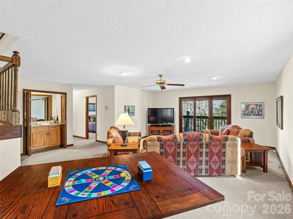 $749,000 | 3802 Timber Trail, Asheville, NC 28804