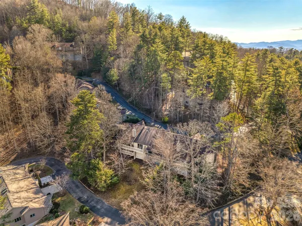 $749,000 | 3802 Timber Trail, Asheville, NC 28804