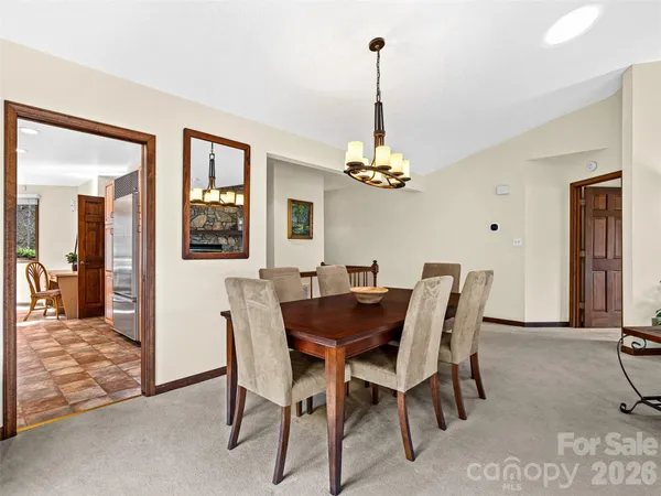 $749,000 | 3802 Timber Trail, Asheville, NC 28804