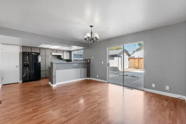 $725,000 | 60 Knight Lane, Hollister, CA 95023