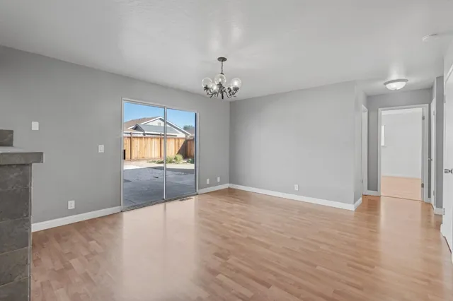 $725,000 | 60 Knight Lane, Hollister, CA 95023