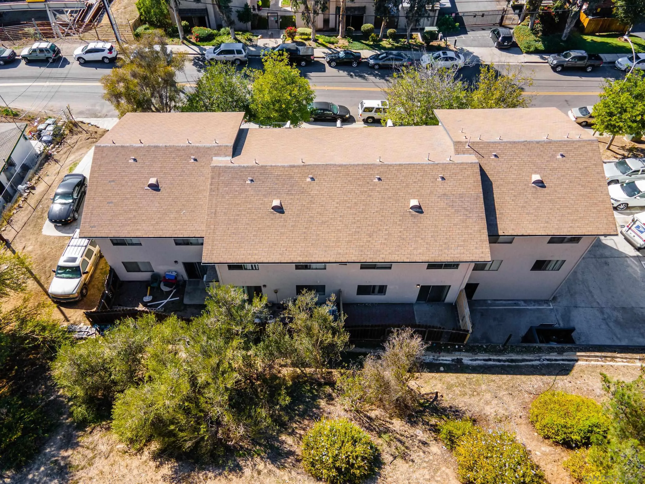 1605 Presioca Street Spring Valley, CA 91977 - Photo 10 of 19 Gallery Image 10