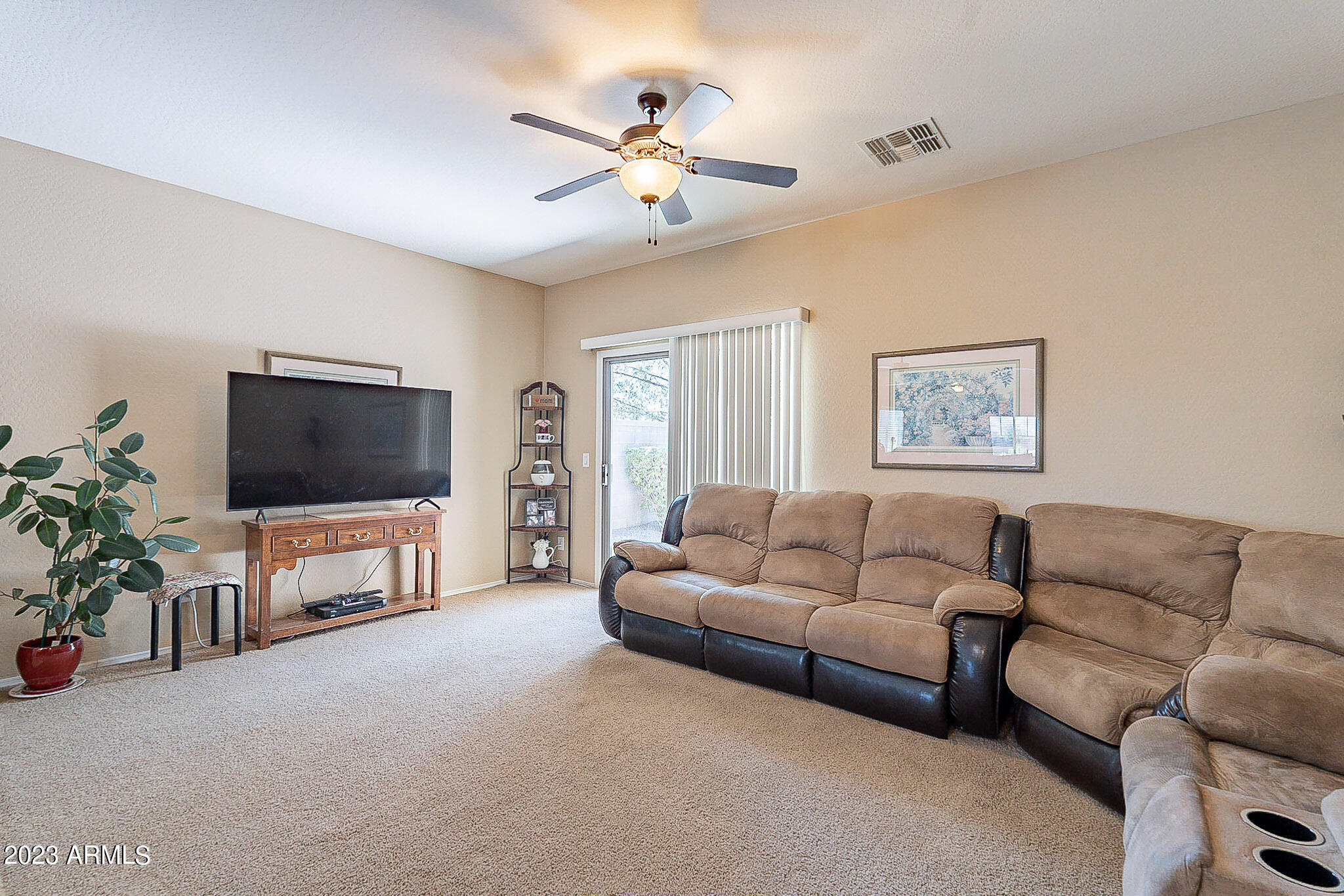 621 West Trellis Road San Tan Valley, AZ 85140 - Photo 11 of 54 Living Room