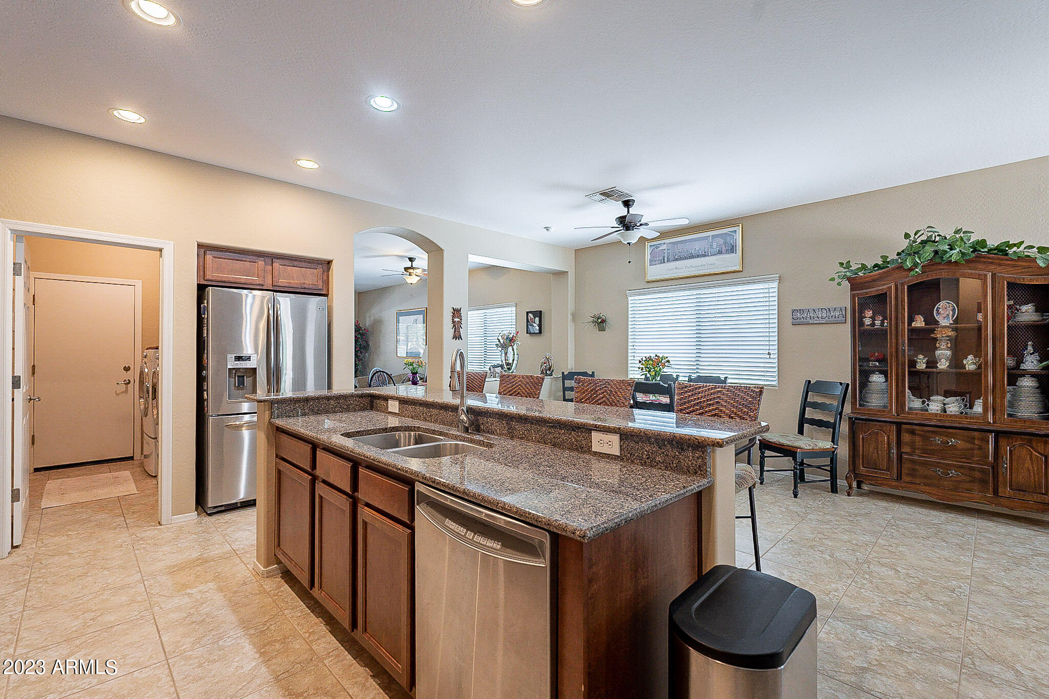 621 West Trellis Road San Tan Valley, AZ 85140 - Photo 17 of 54 Kitchen