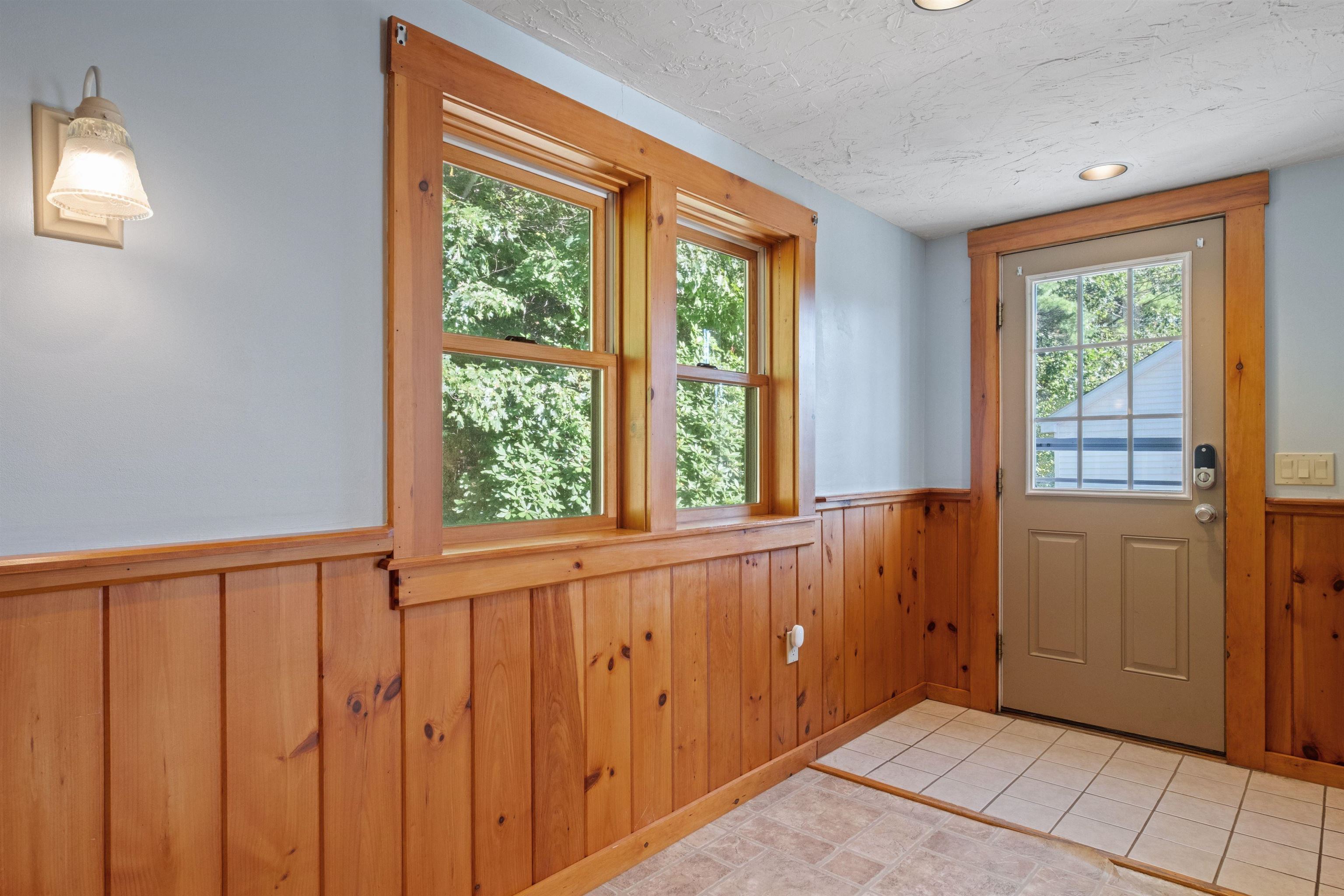 894 Cherry Valley Road Gilford, NH 03249 - Photo 15 of 32 Gallery Image 15