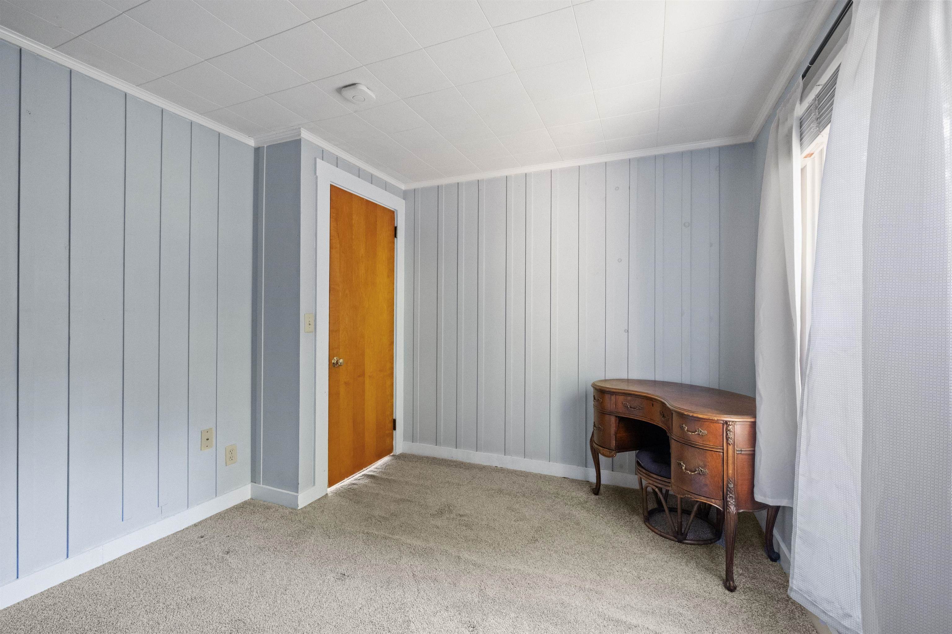 894 Cherry Valley Road Gilford, NH 03249 - Photo 26 of 32 Gallery Image 26