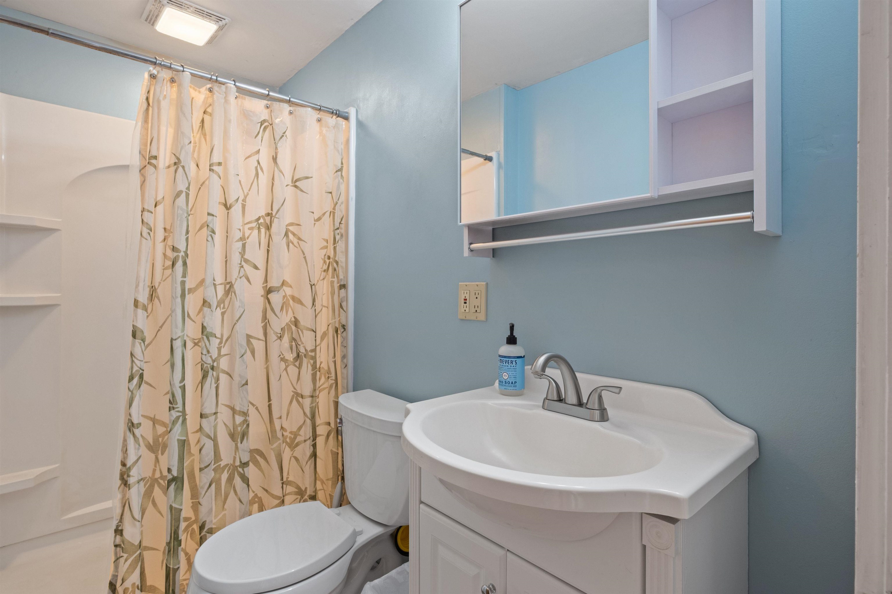 894 Cherry Valley Road Gilford, NH 03249 - Photo 29 of 32 Gallery Image 29