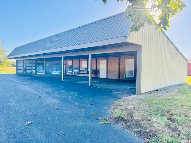 $774,000 | 965 Goreville Road, Unit 16, Goreville, IL 62939