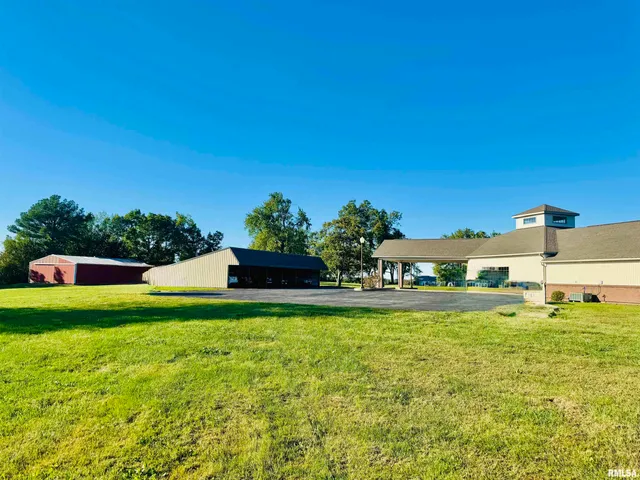 $774,000 | 965 Goreville Road, Unit 16, Goreville, IL 62939