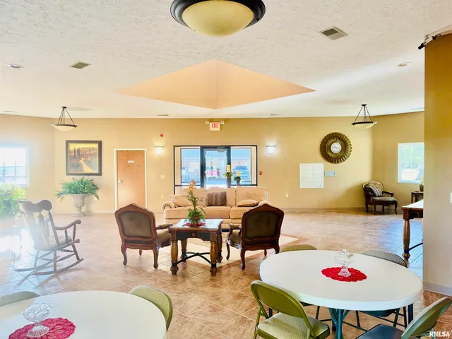 $774,000 | 965 Goreville Road, Unit 16, Goreville, IL 62939