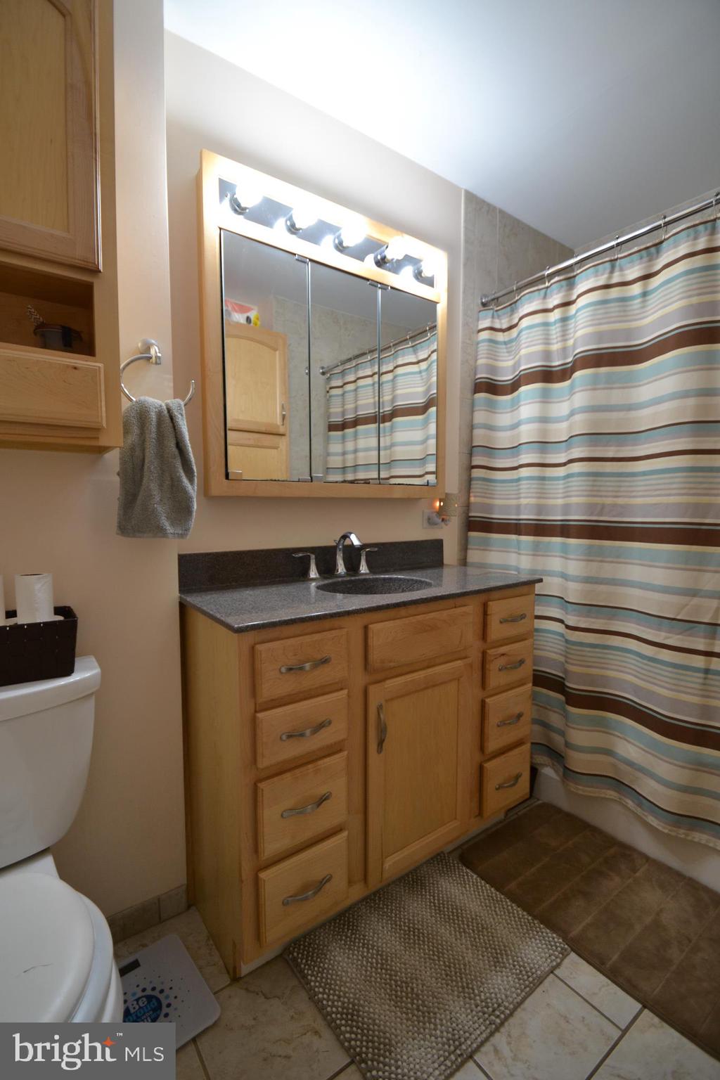 2480 Byberry Road Hatboro, PA 19040 - Photo 17 of 30 Hall Bathroom
