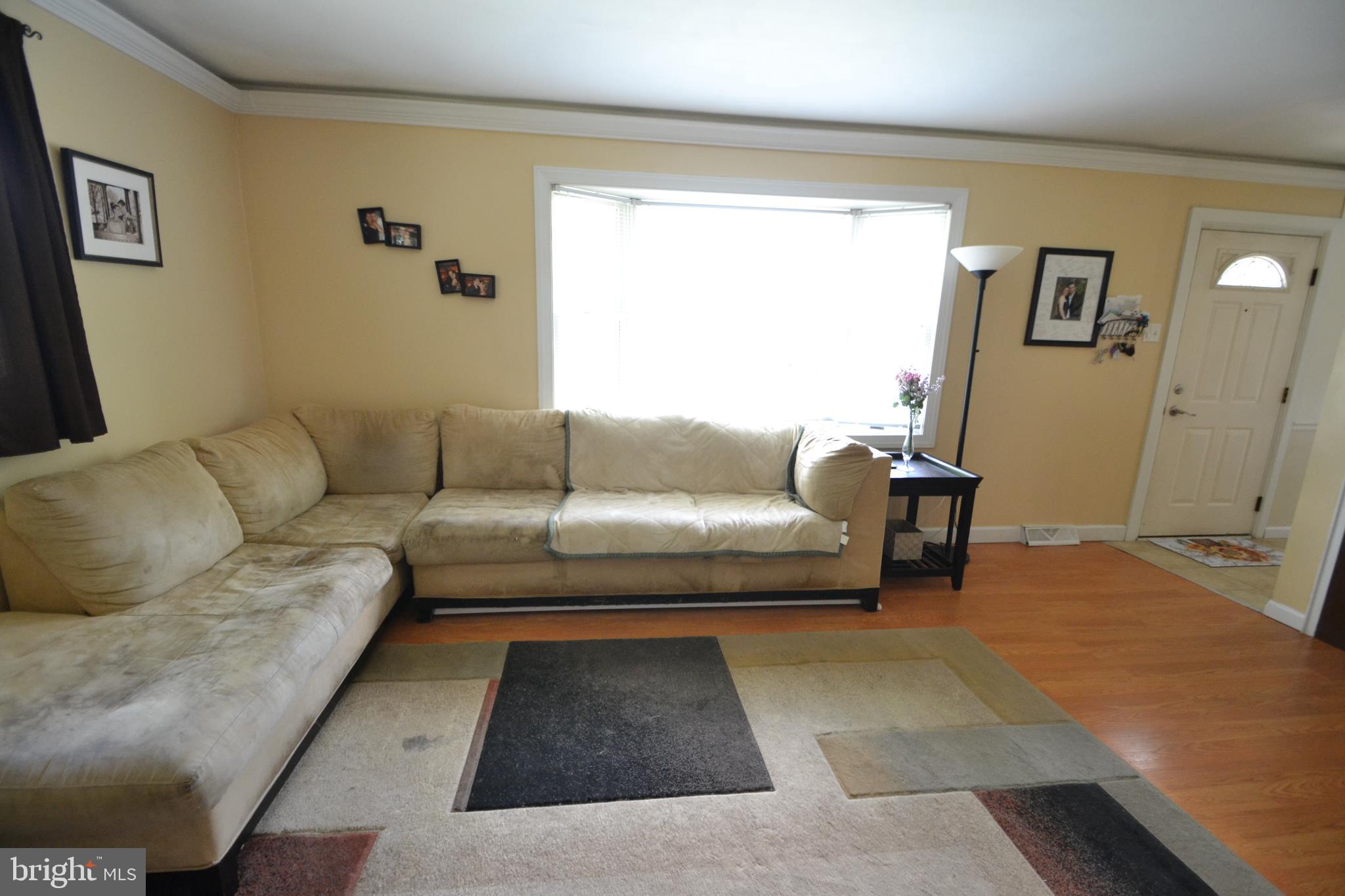 2480 Byberry Road Hatboro, PA 19040 - Photo 7 of 30 Living Room