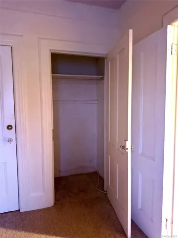 $3,400 | 64 Anstice Street, Unit 3F, Oyster Bay, NY 11771