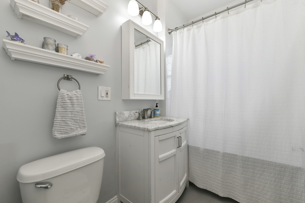 650 South Street, Unit 2 Boston, MA 02131 - Photo 12 of 25