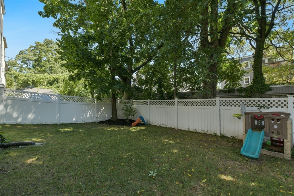 650 South Street, Unit 2 Boston, MA 02131 - Photo 16 of 25