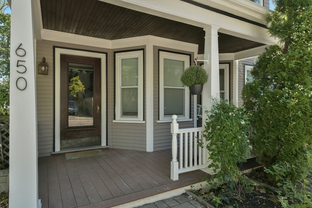 650 South Street, Unit 2 Boston, MA 02131 - Photo 17 of 25