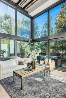 $1,800,000 | 305 Lee Street, Seattle, WA 98109