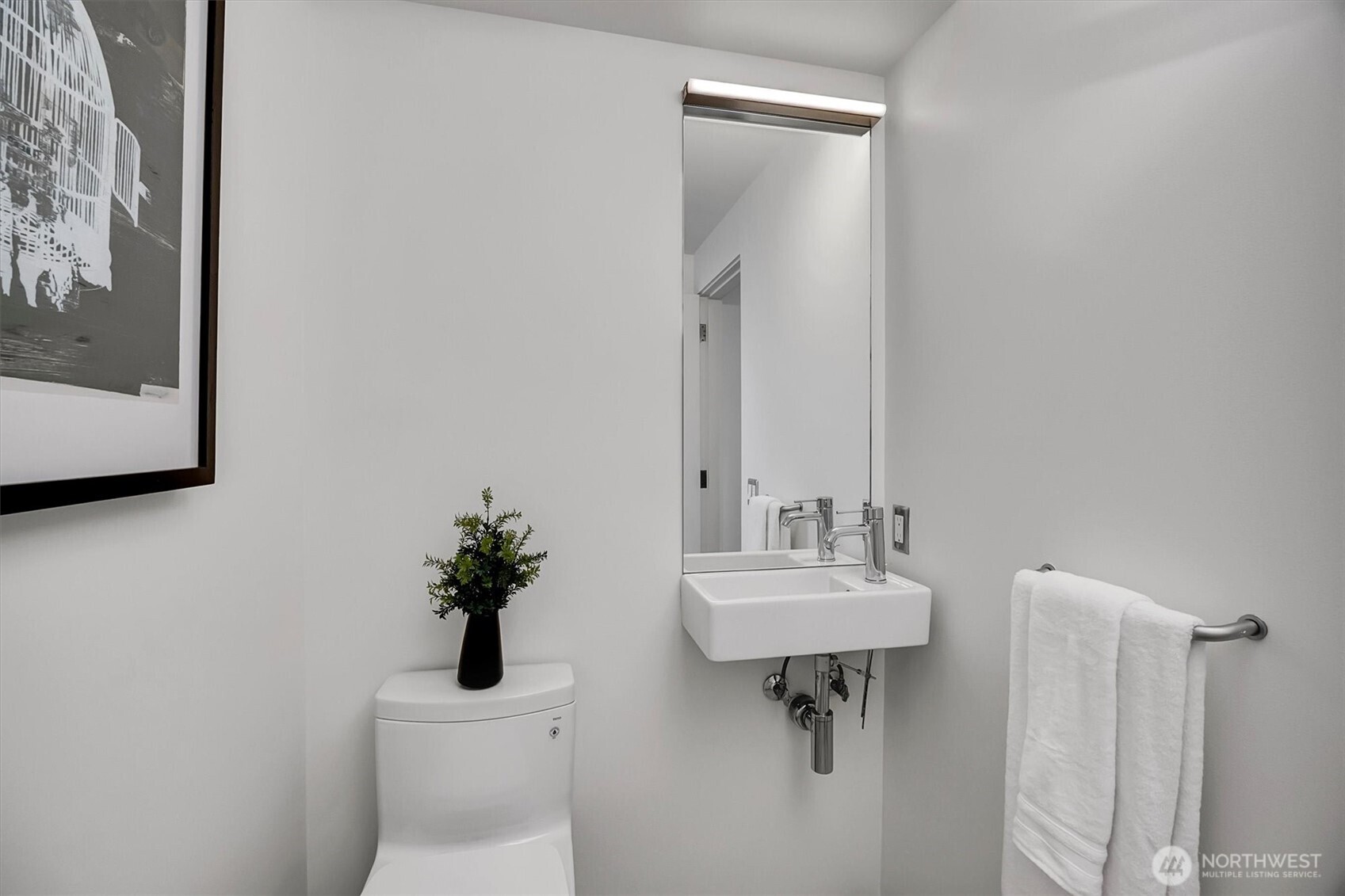305 Lee Street Seattle, WA 98109 - Photo 18 of 40