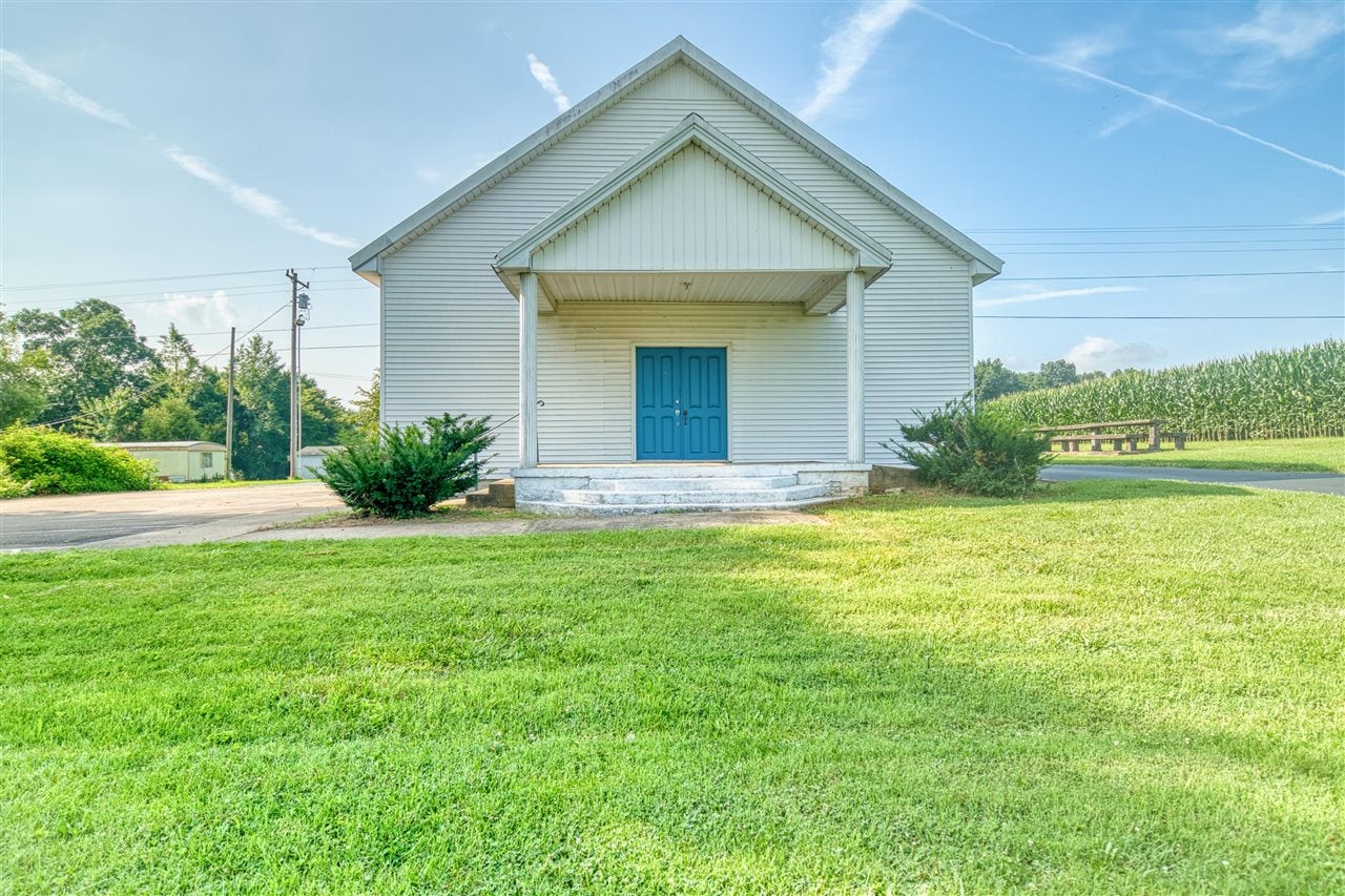 5519 Franklin Road Russellville, KY 42276 - Photo 11 of 22 Gallery Image 11