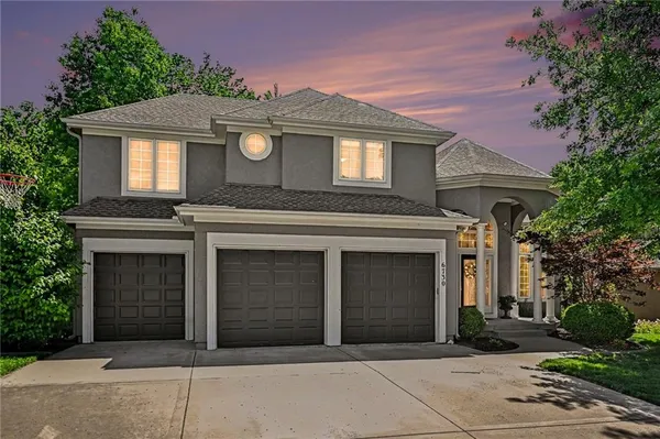 $738,000 | 6730 Northwest Meyers Circle, Parkville, MO 64152