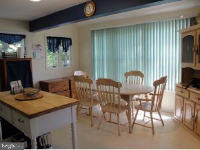 252 Clipper Road Manahawkin, NJ 08050 - Photo 2 of 18