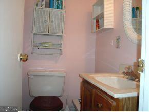 252 Clipper Road Manahawkin, NJ 08050 - Photo 9 of 18