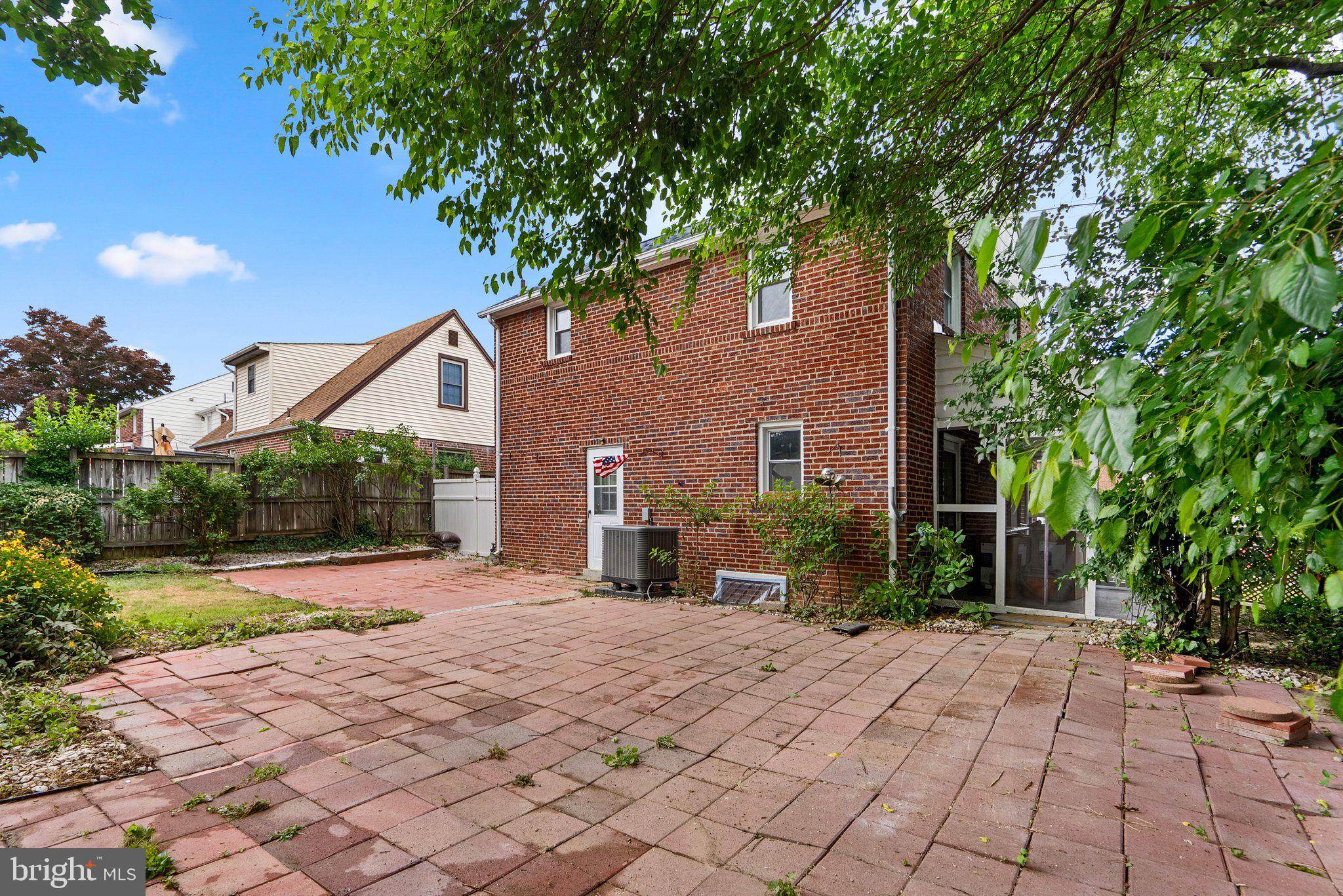 208 Granville Drive Silver Spring, MD 20901 - Photo 32 of 38