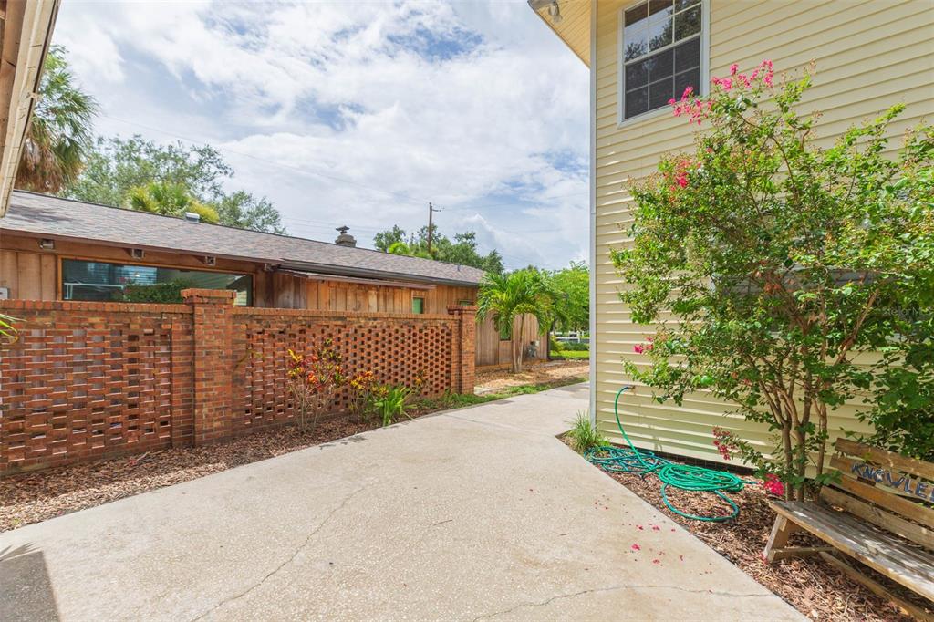 4210 West Roland Street Tampa, FL 33609 - Photo 47 of 49