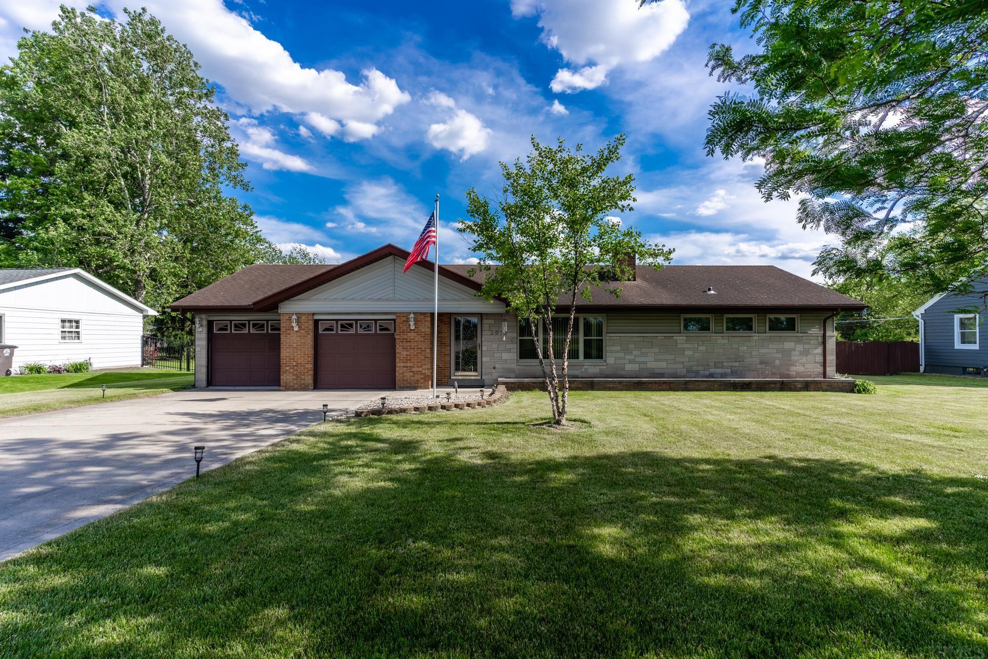 3810 Stellhorn Road Fort Wayne, IN 46815 - Photo 1 of 25 Gallery Image 1