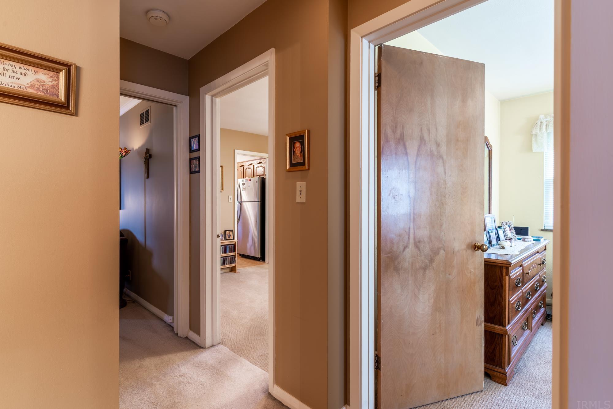 3810 Stellhorn Road Fort Wayne, IN 46815 - Photo 9 of 25 Gallery Image 9