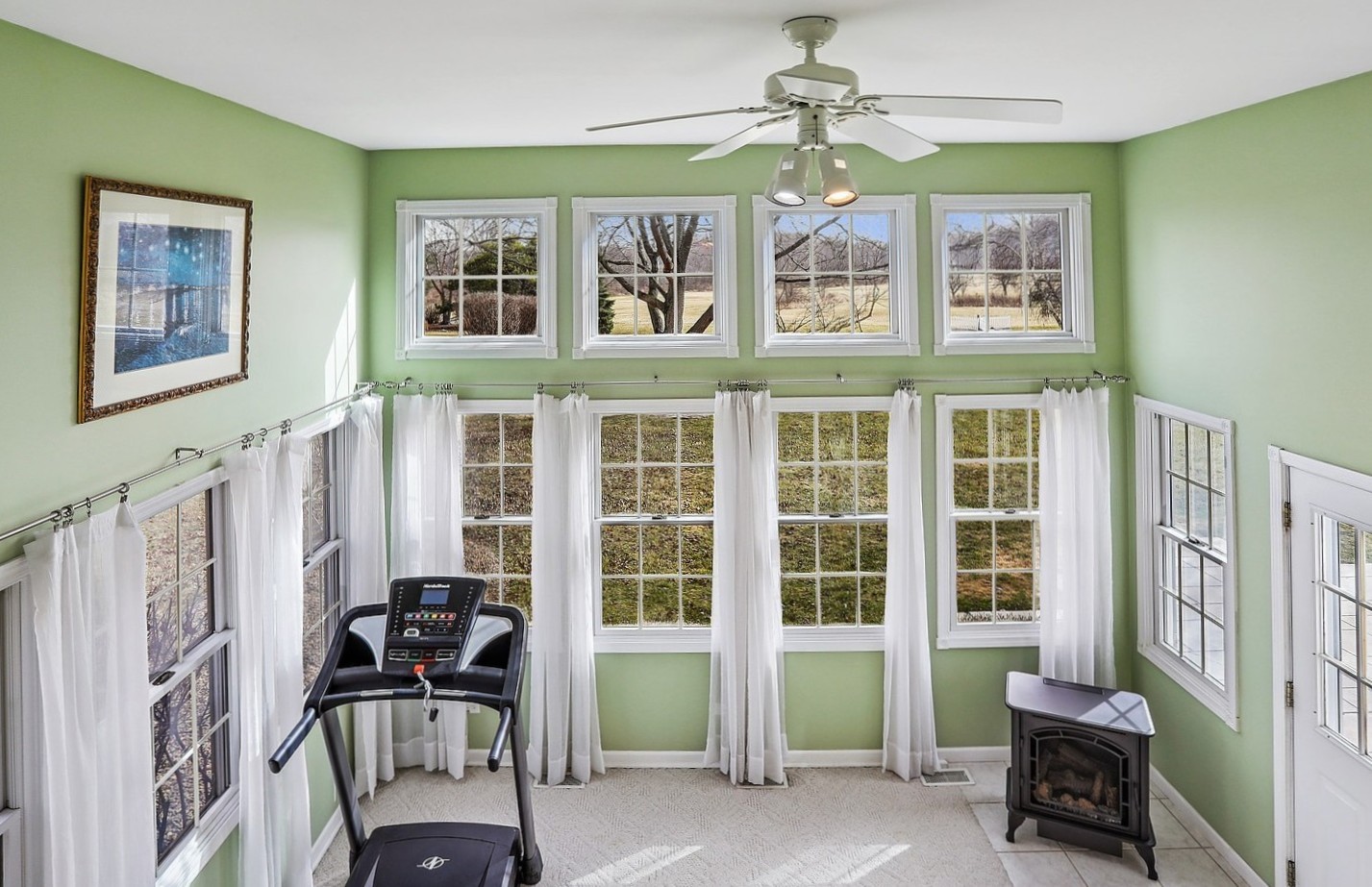 385 Coventry Lane Crete, IL 60417 - Photo 5 of 24 a living room with furniture and large windows