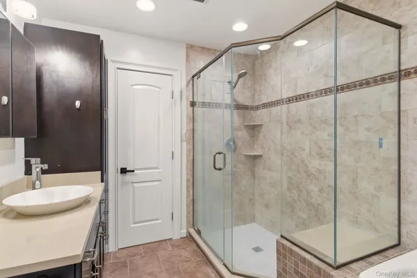 $1,328,000 | 261 Vista Drive, Jericho, NY 11753