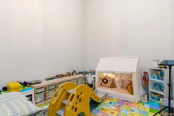 $1,328,000 | 261 Vista Drive, Jericho, NY 11753