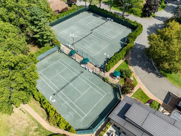 $1,328,000 | 261 Vista Drive, Jericho, NY 11753