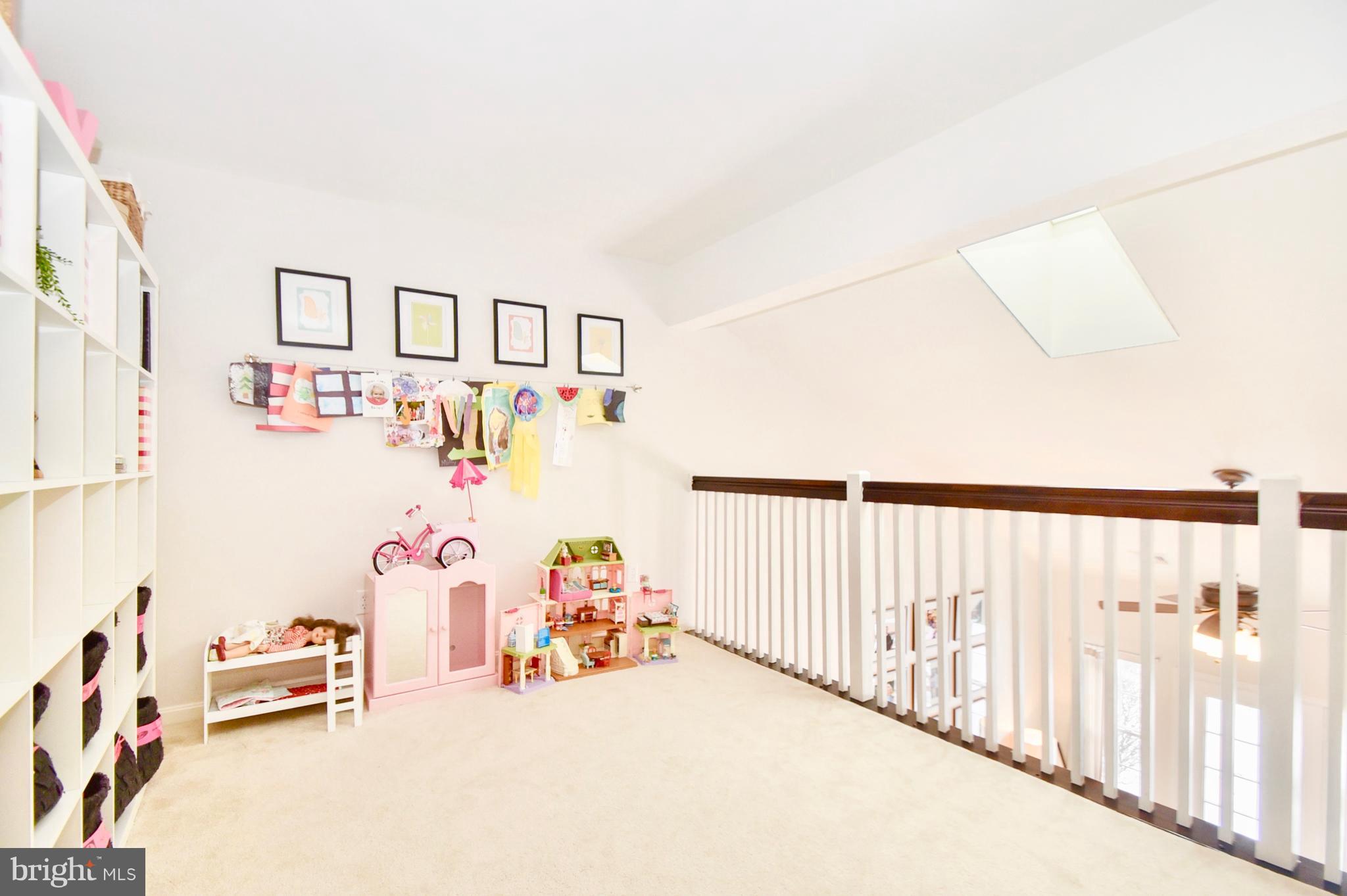 102 Peregrine Lane Hummelstown, PA 17036 - Photo 13 of 28 a view of a livingroom with toys