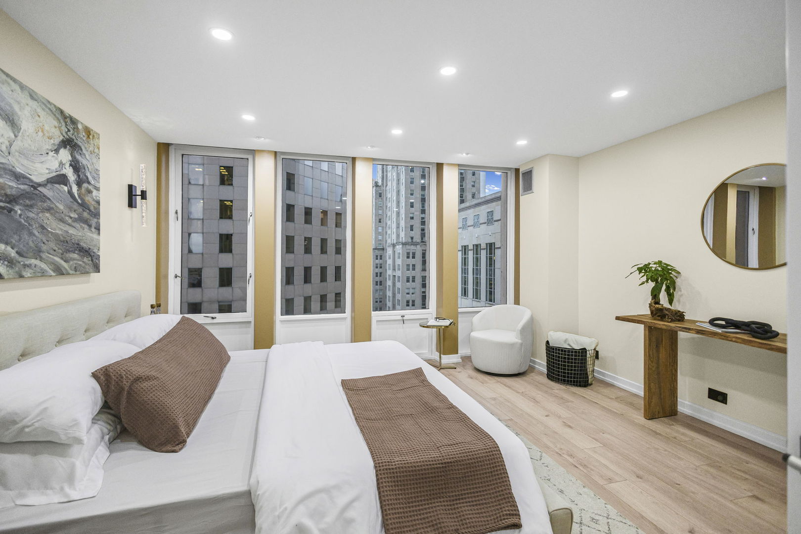 100 East Walton Street, Unit 14D Chicago, IL 60611 - Photo 11 of 25