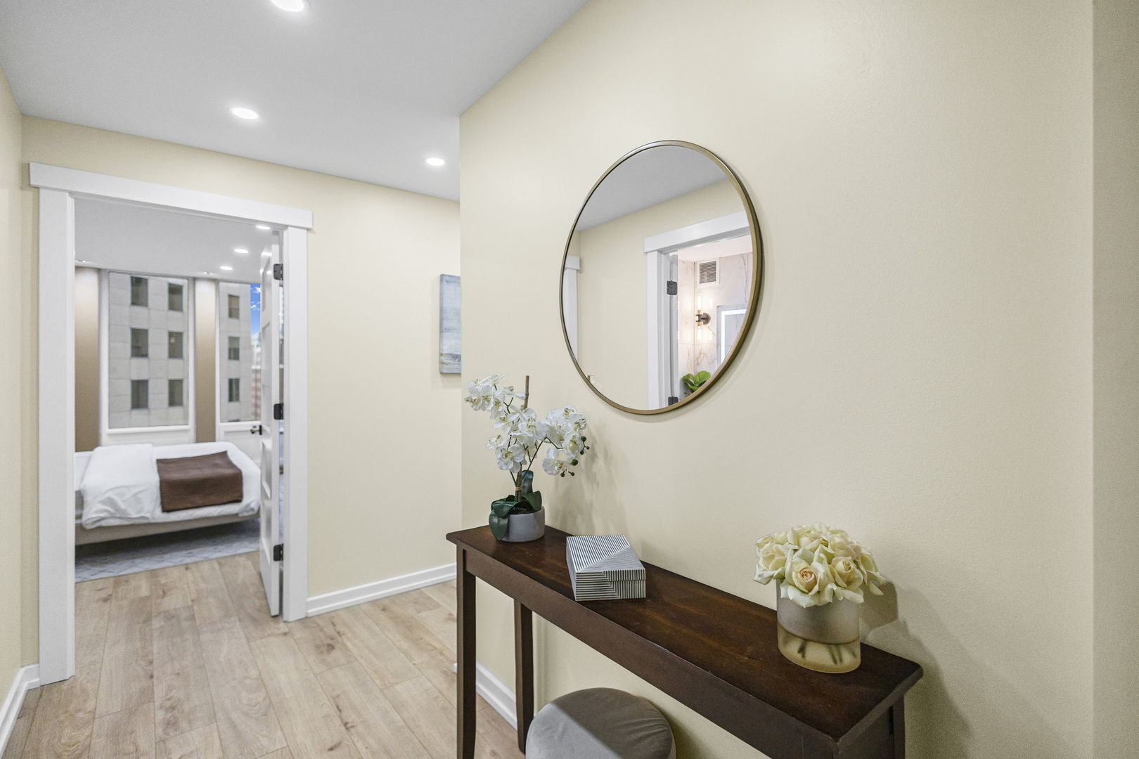 100 East Walton Street, Unit 14D Chicago, IL 60611 - Photo 17 of 25