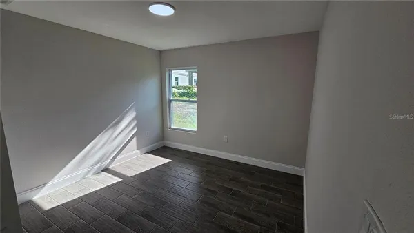 $2,400 | 602 Lime Avenue, Dundee, FL 33838