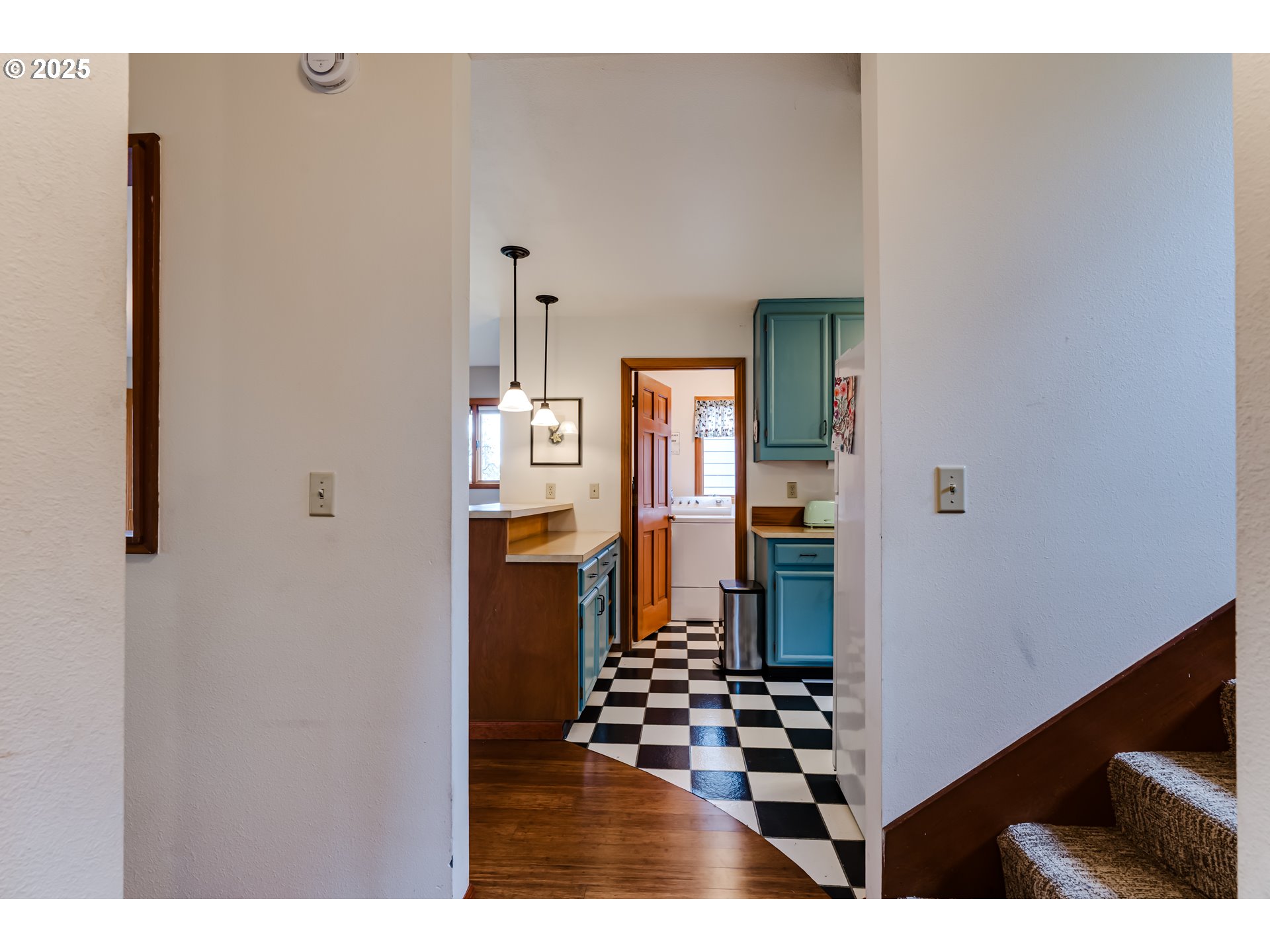 2845 Central Eugene, OR 97403 - Photo 21 of 45