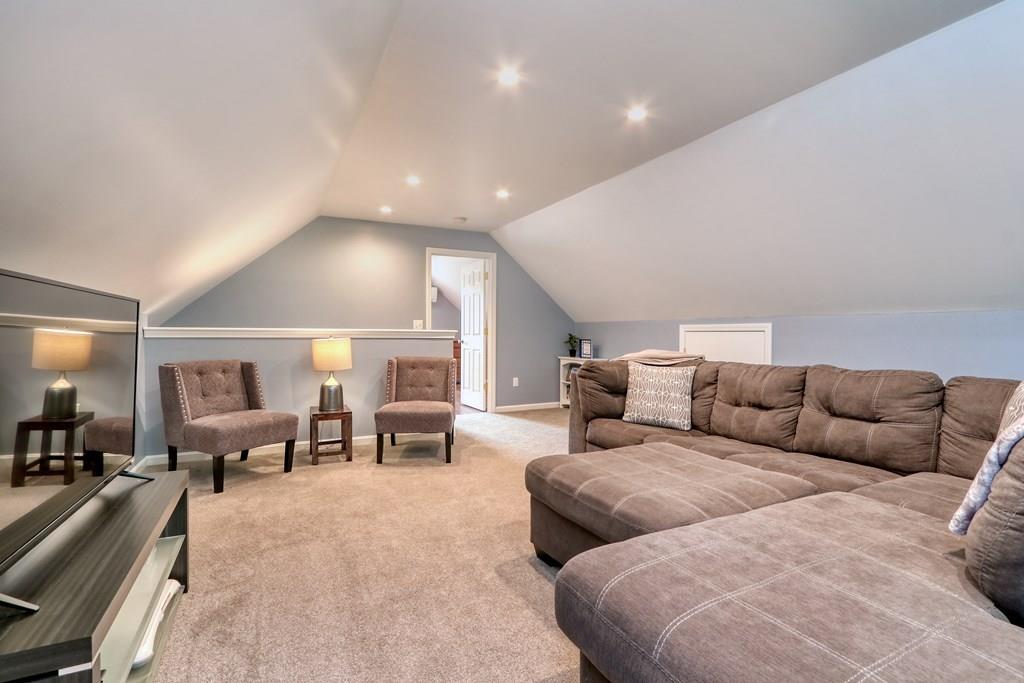 100 Mink Run Road Wilmington, MA 01887 - Photo 28 of 42 Gallery Image 28