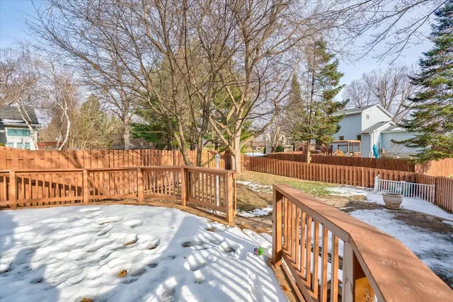 $3,400 | 7 South Thompson Drive, Madison, WI 53714