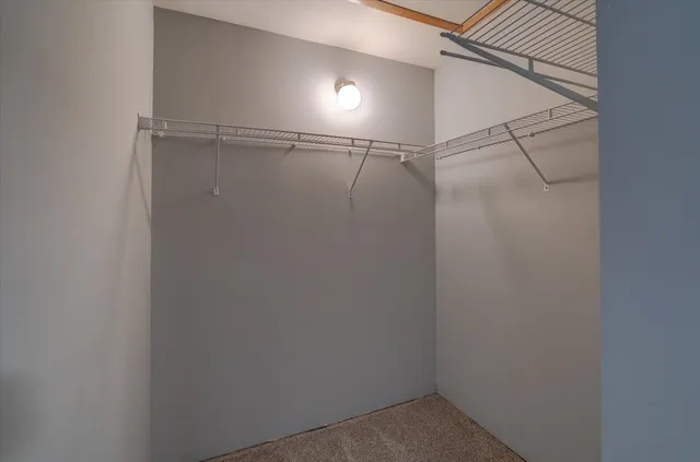 $3,400 | 7 South Thompson Drive, Madison, WI 53714