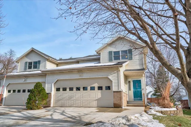 $3,400 | 7 South Thompson Drive, Madison, WI 53714