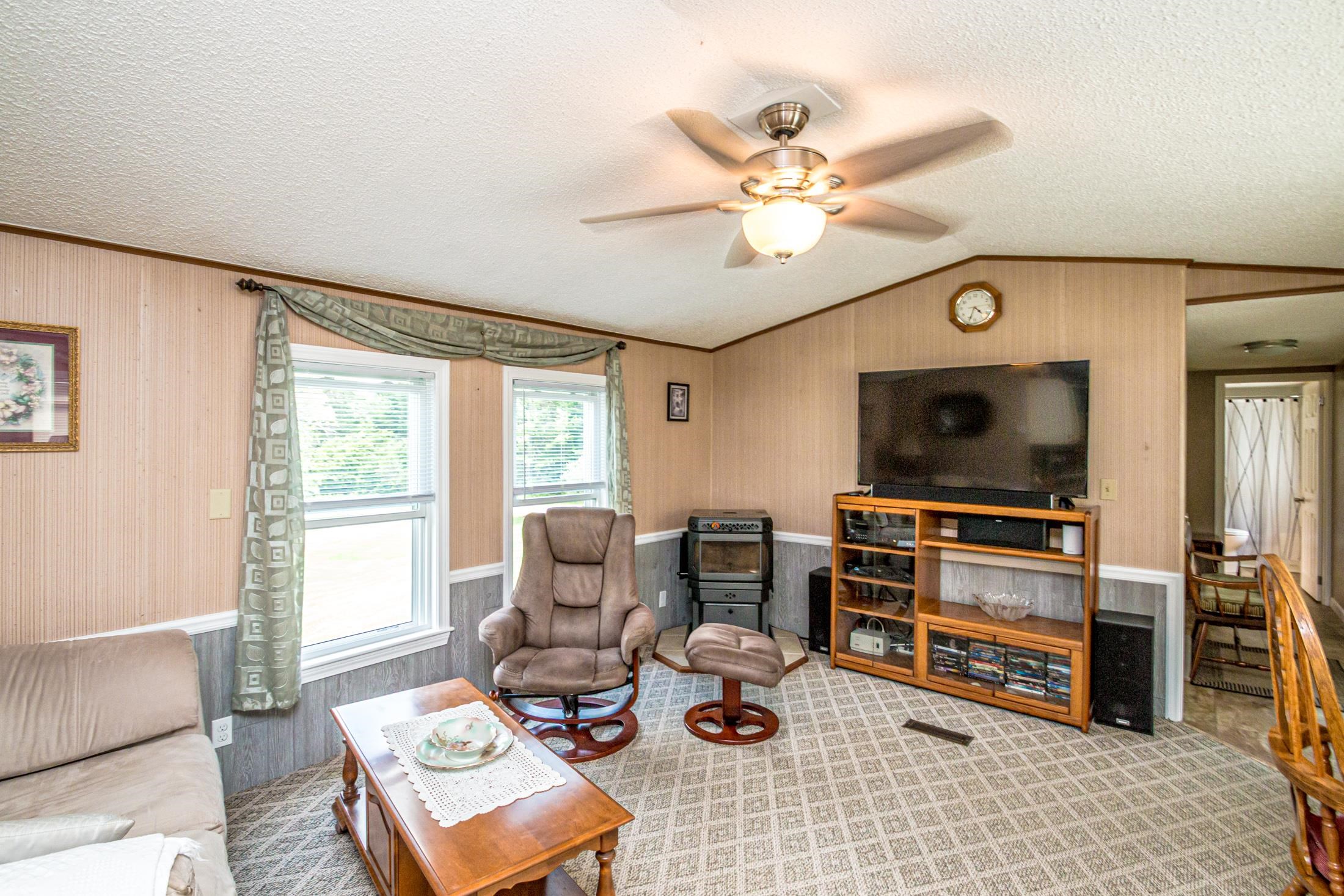 22 Horan Road Jefferson, NH 03583 - Photo 15 of 49
