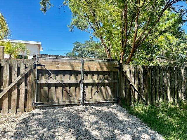 311 Micklers Road St. Augustine, FL 32080 - Photo 4 of 12