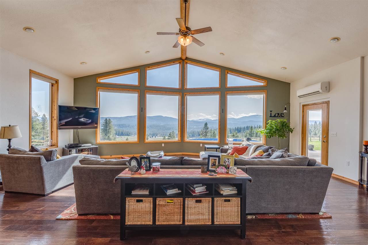 10222 East Boundary Road Elk, WA 99009 - Photo 2 of 20 Gallery Image 2