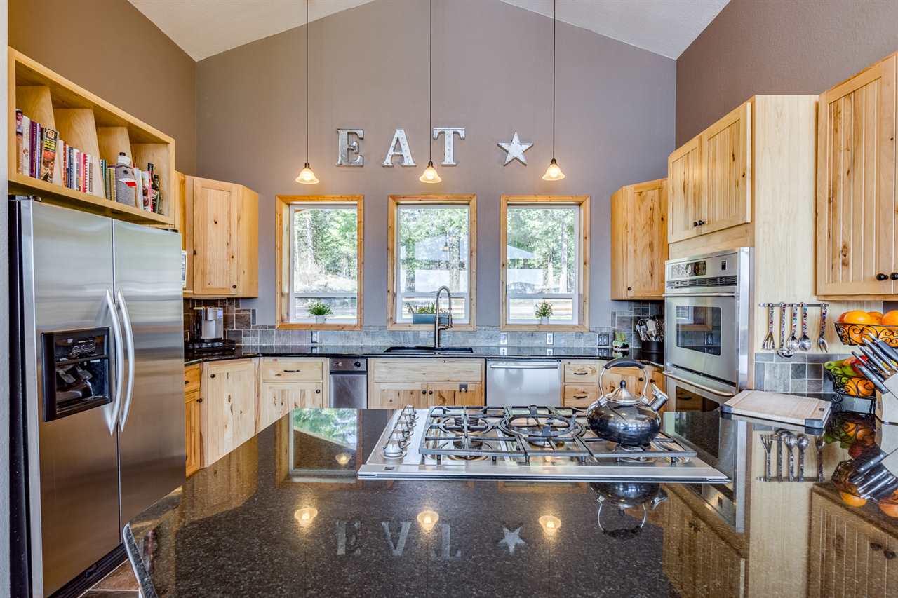 10222 East Boundary Road Elk, WA 99009 - Photo 7 of 20 Gallery Image 7
