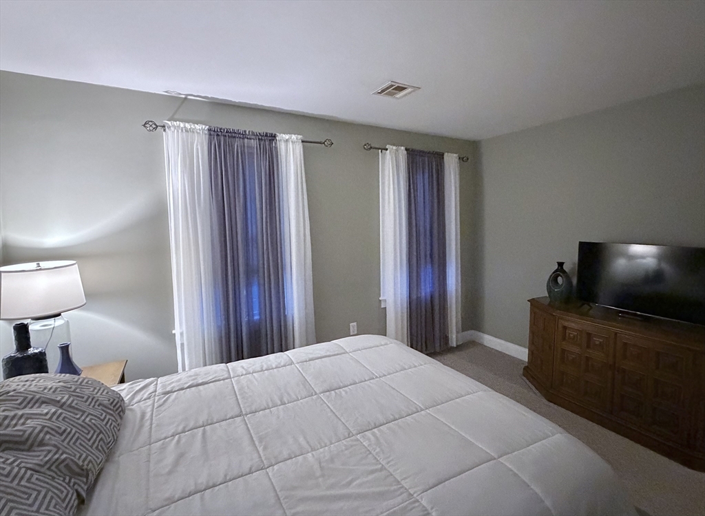 45 Meetinghouse Road, Unit 45 Norfolk, MA 02056 - Photo 15 of 17