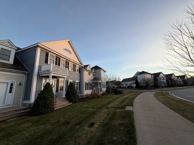 $655,000 | 45 Meetinghouse Road, Unit 45, Norfolk, MA 02056