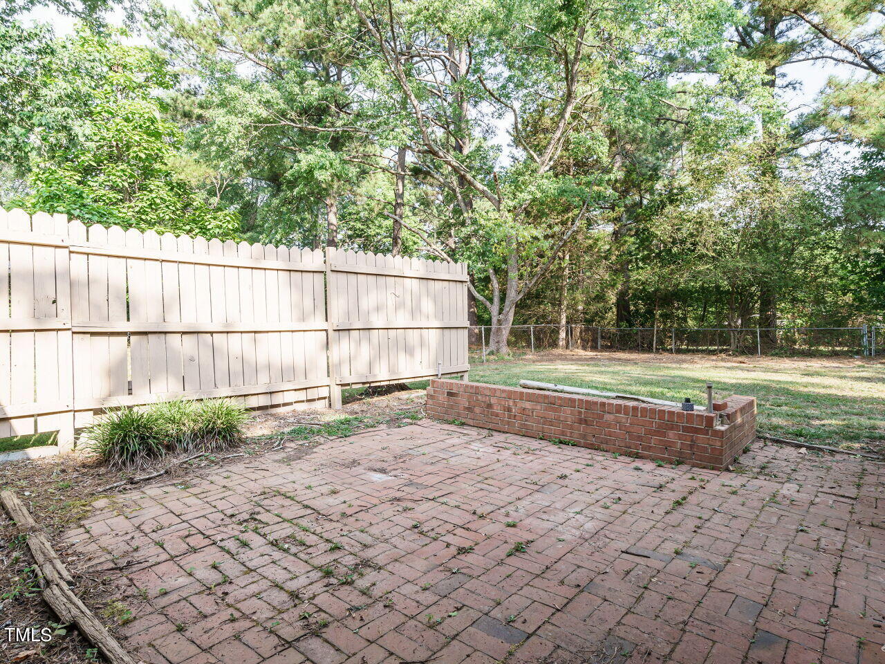 1505 Sedwick Road Durham, NC 27713 - Photo 27 of 30 027-1280x960-patio
